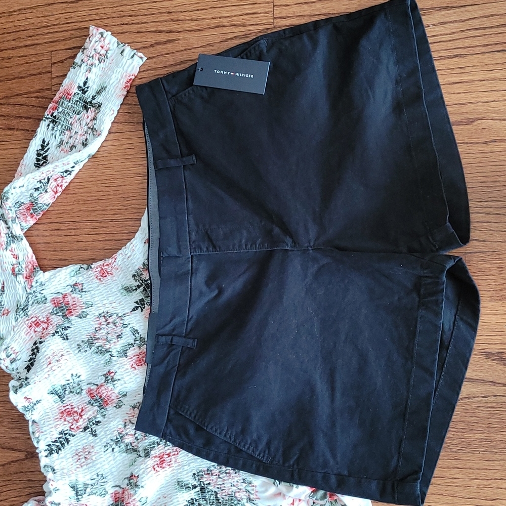 NWT - Tommy Hilfiger "Hollywood" Navy Shorts
